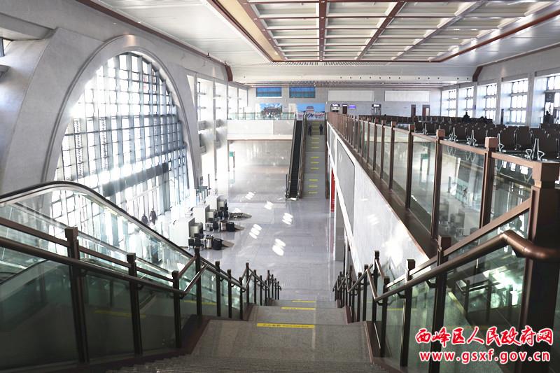 银西高铁庆阳站即将建成投用_图说西峰_政务动态_庆阳市西峰区人民