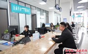 西峰区：“体验官”走流程推动营商环境再提质